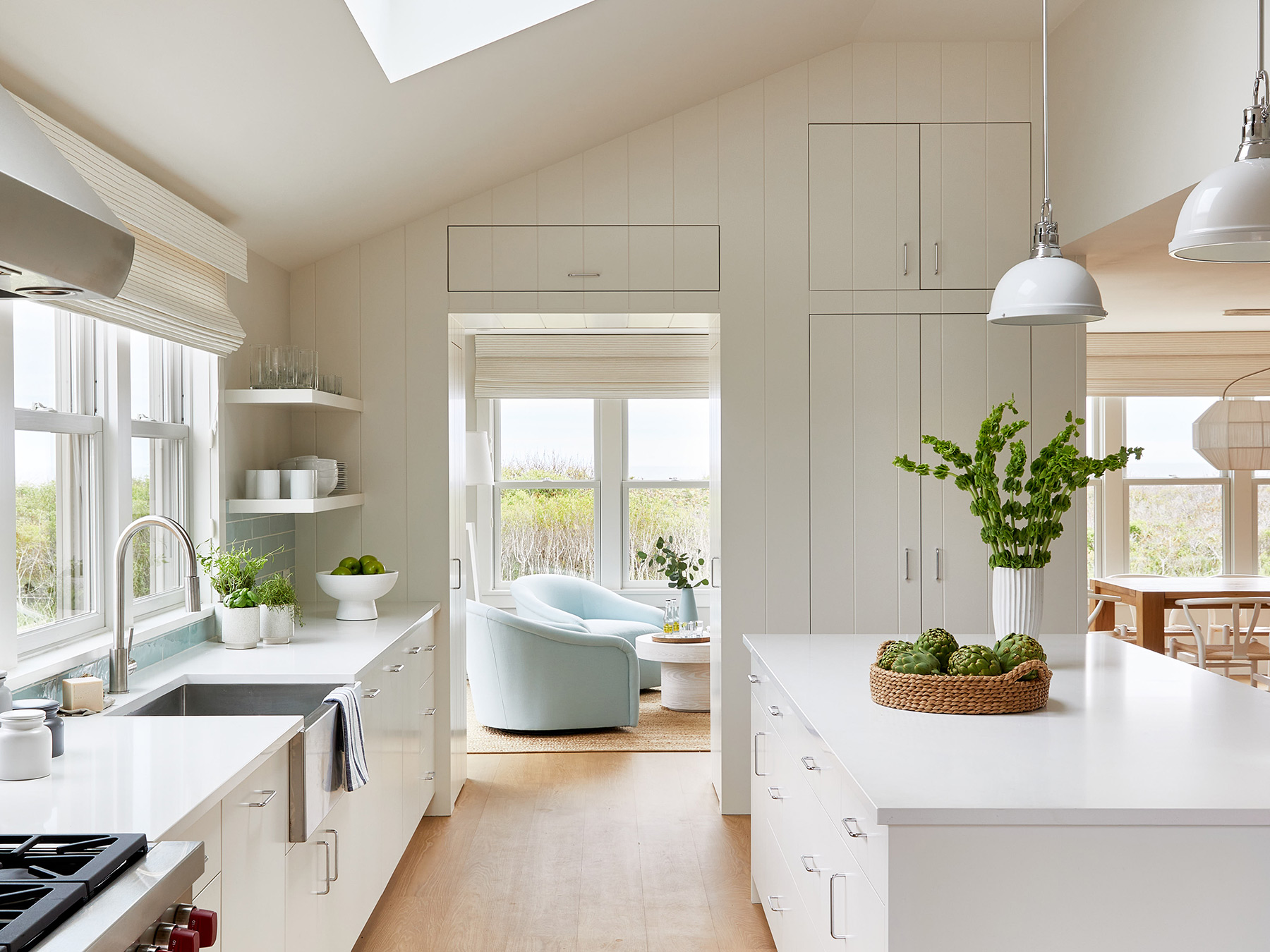 10. Surfside | Benjamin Normand Residential Design, Inc. Nantucket